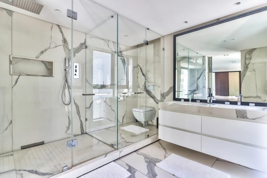 5 Bedroom Property for Sale in Bantry Bay Western Cape